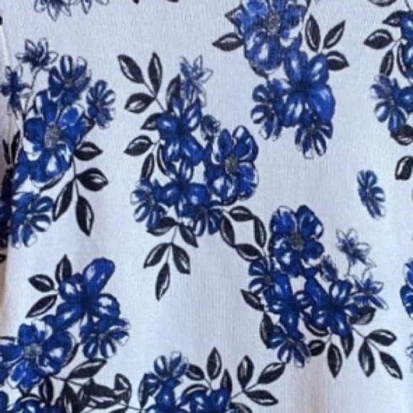 elle sweater - Picture 2 of 5